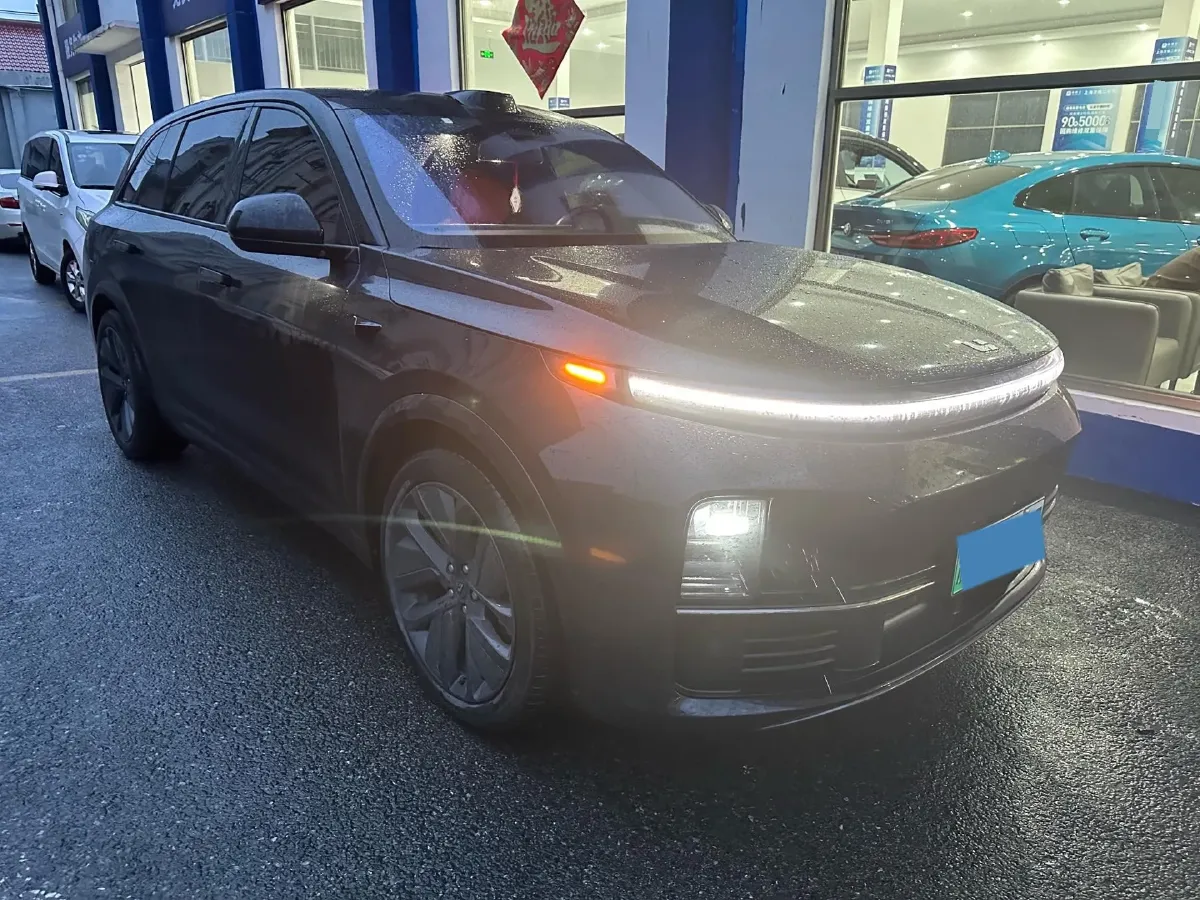 2024 Li L8 Range Extended 154HP REEV 42.8KWH,autocango,china used car exporter,china ev exporter,chinese used car exporter,chinese used ev exporter