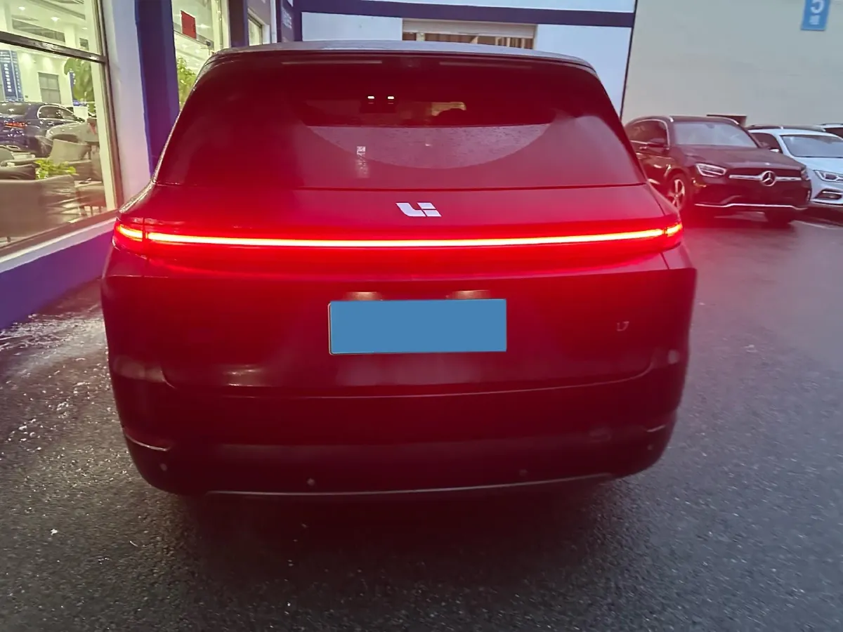 2024 Li L8 Range Extended 154HP REEV 42.8KWH,autocango,china used car exporter,china ev exporter,chinese used car exporter,chinese used ev exporter