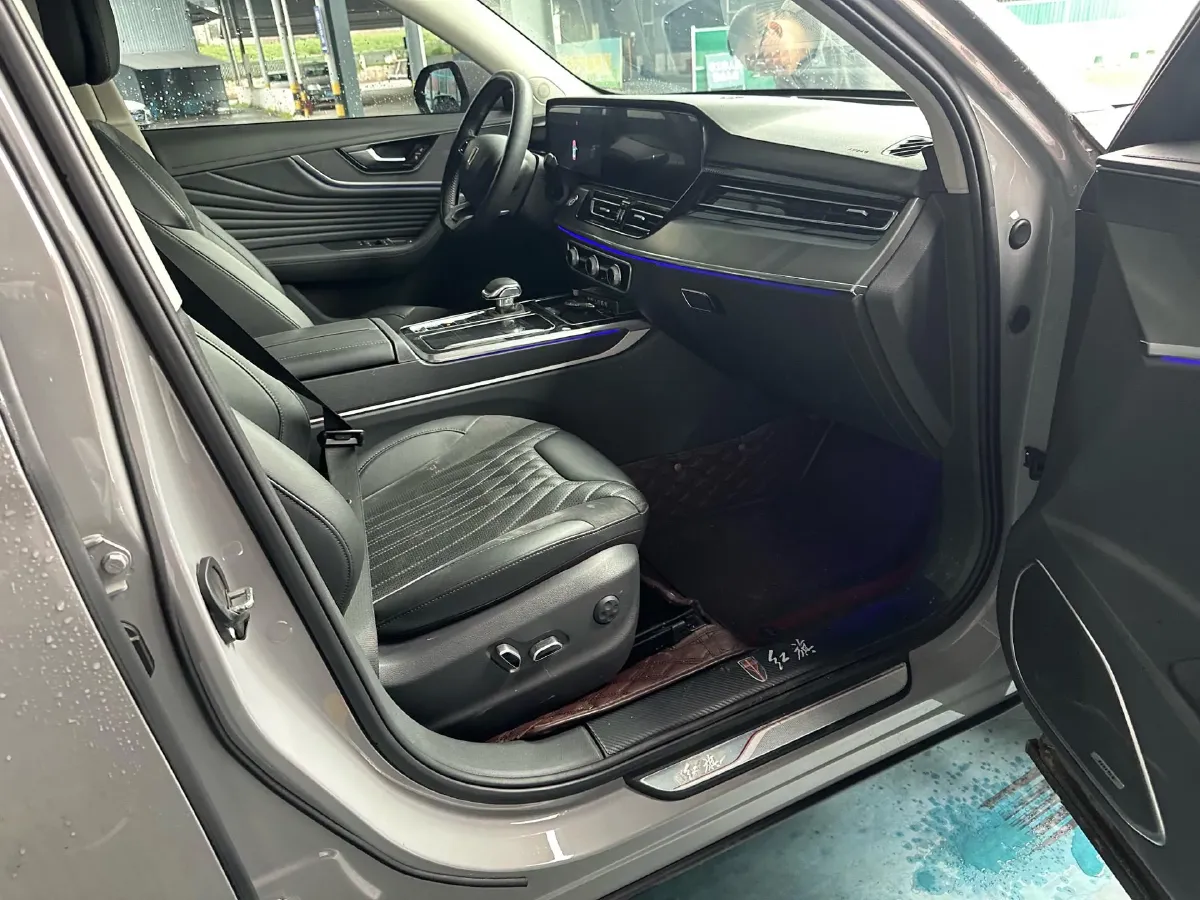 2023 HongQi HS5 2.0T 252HP L4 8AT,autocango,china used car exporter,china ev exporter,chinese used car exporter,chinese used ev exporter