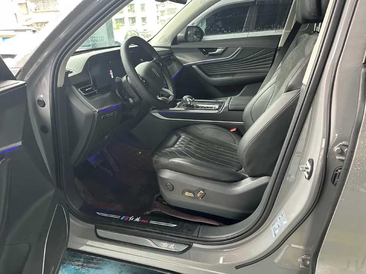 2023 HongQi HS5 2.0T 252HP L4 8AT,autocango,china used car exporter,china ev exporter,chinese used car exporter,chinese used ev exporter