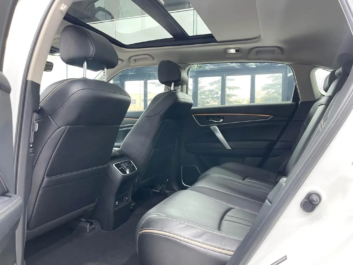 2020 Honda Avancier 2.0T 272HP L4 9AT,autocango,china used car exporter,china ev exporter,chinese used car exporter,chinese used ev exporter