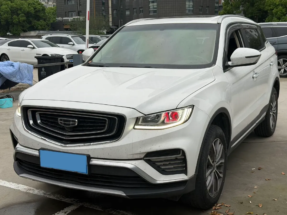 2020 Roewe i6 1.5T 169HP L4 7DCT,autocango,china used car exporter,china ev exporter,chinese used car exporter,chinese used ev exporter