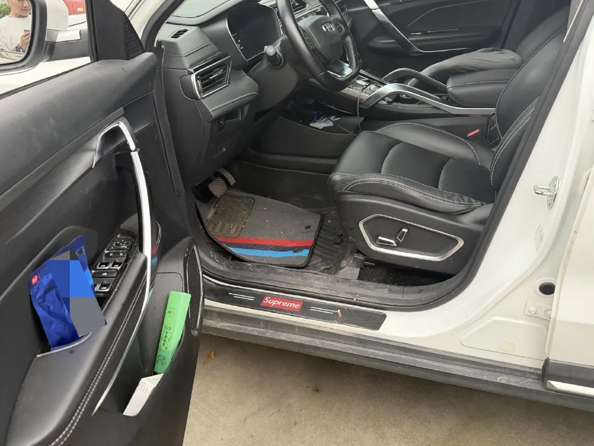 2020 Roewe i6 1.5T 169HP L4 7DCT,autocango,china used car exporter,china ev exporter,chinese used car exporter,chinese used ev exporter