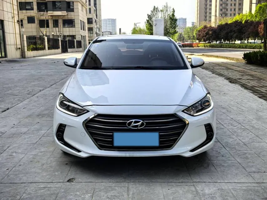2016 Hyundai Elantra 1.6L 130HP L4 6AT,autocango,china used car exporter,china ev exporter,chinese used car exporter,chinese used ev exporter