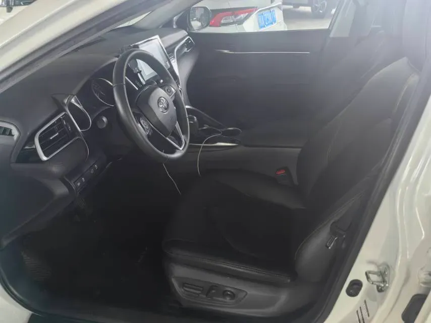 2023 Toyota Camry 2.5L 178HP L4 E-CVT Hybrid,autocango,china used car exporter,china ev exporter,chinese used car exporter,chinese used ev exporter