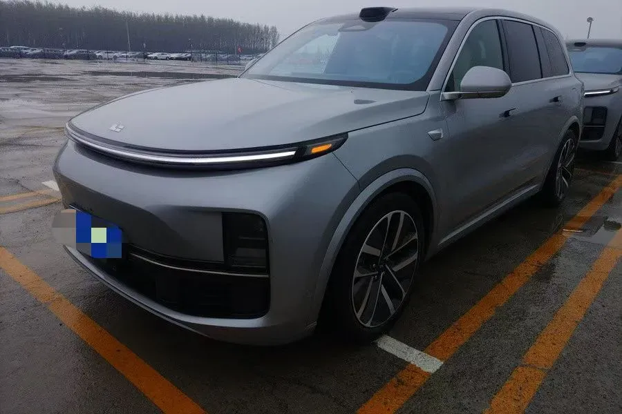 2024 Li L9 Range Extended 154HP REEV 52.3KWH,autocango,china used car exporter,china ev exporter,chinese used car exporter,chinese used ev exporter