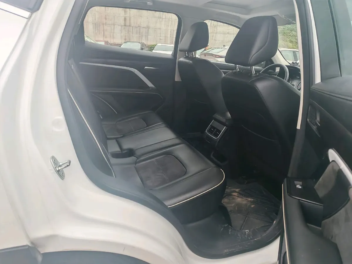 2021 Haval H6 1.5T 150HP L4 7DCT,autocango,china used car exporter,china ev exporter,chinese used car exporter,chinese used ev exporter