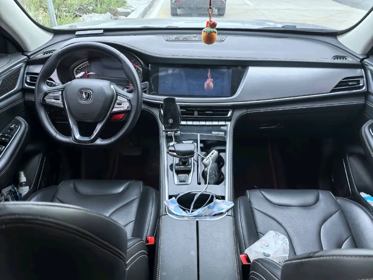 2019 ChangAn CS85 Coupe 1.5T 178HP L4 7DCT,autocango,china used car exporter,china ev exporter,chinese used car exporter,chinese used ev exporter