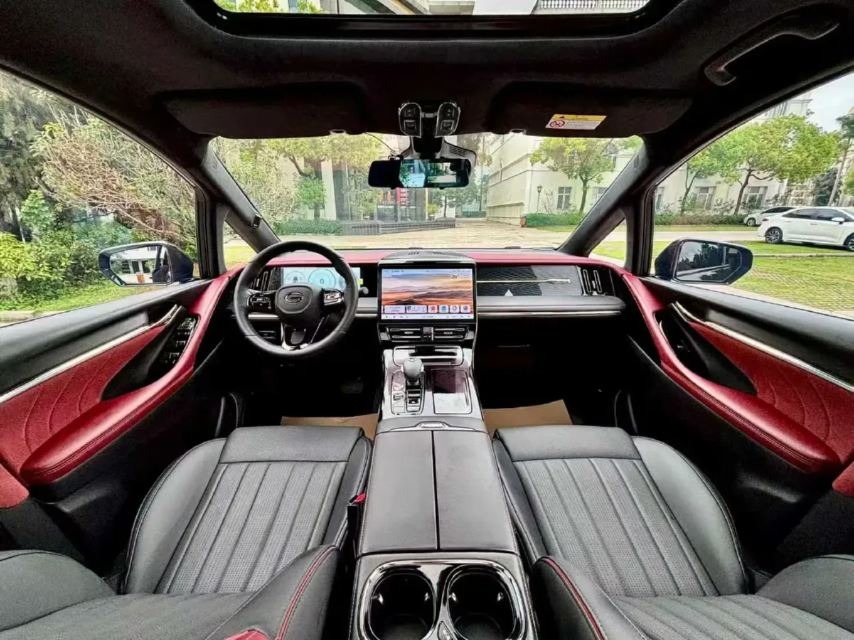 2024 GAC Trumpchi M8 2.0T 252HP L4 8AT,autocango,china used car exporter,china ev exporter,chinese used car exporter,chinese used ev exporter