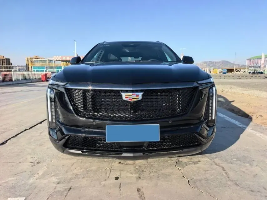 2026 Cadillac XT5 2.0T 237HP L4 9AT,autocango,china used car exporter,china ev exporter,chinese used car exporter,chinese used ev exporter
