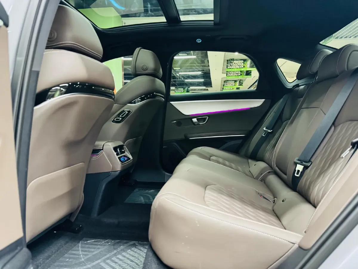 2025 BYD Han 1.5T 156HP L4 E-CVT PHEV,autocango,china used car exporter,china ev exporter,chinese used car exporter,chinese used ev exporter