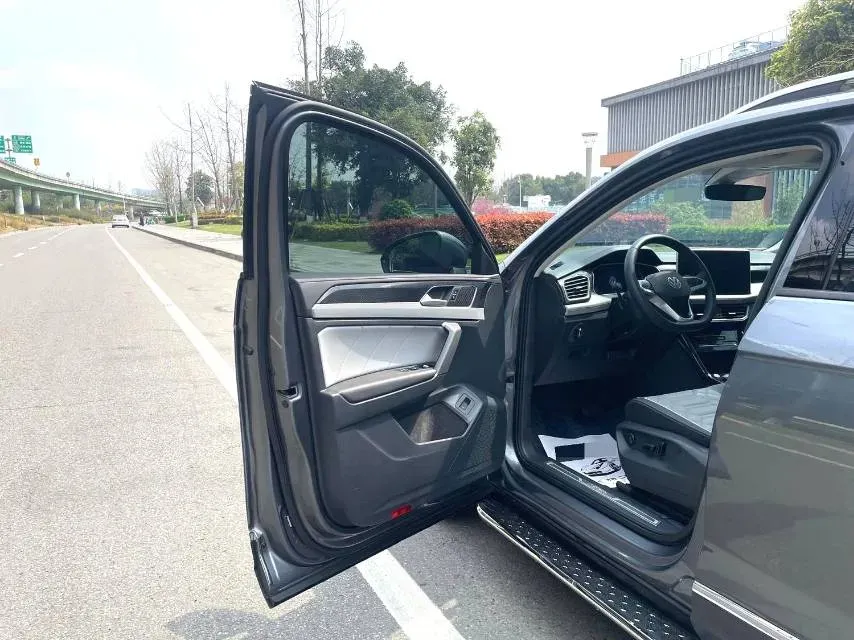 2023 Volkswagen Tayron 1.4T 150HP L4 7DCT,autocango,china used car exporter,china ev exporter,chinese used car exporter,chinese used ev exporter