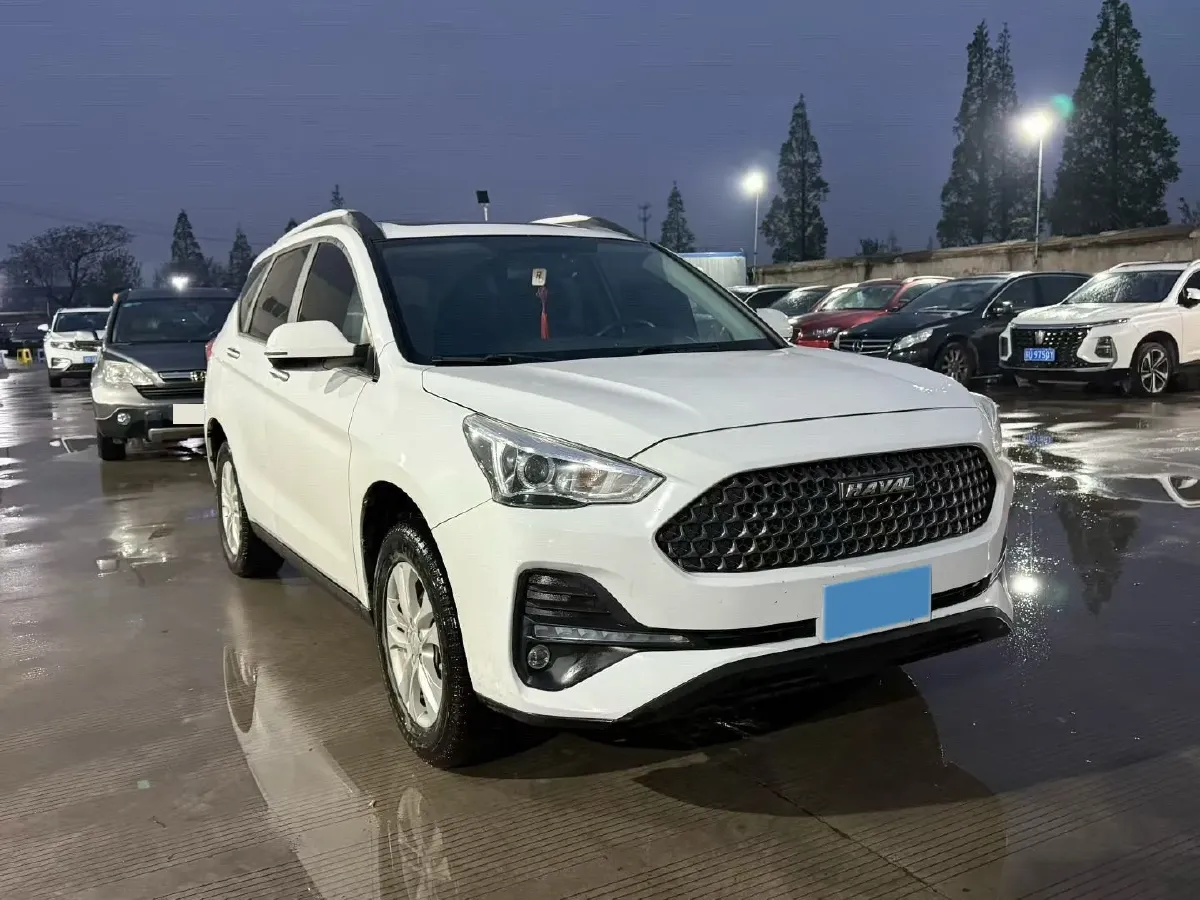 2019 Haval M6 1.5T 150HP L4 6MT,autocango,china used car exporter,china ev exporter,chinese used car exporter,chinese used ev exporter
