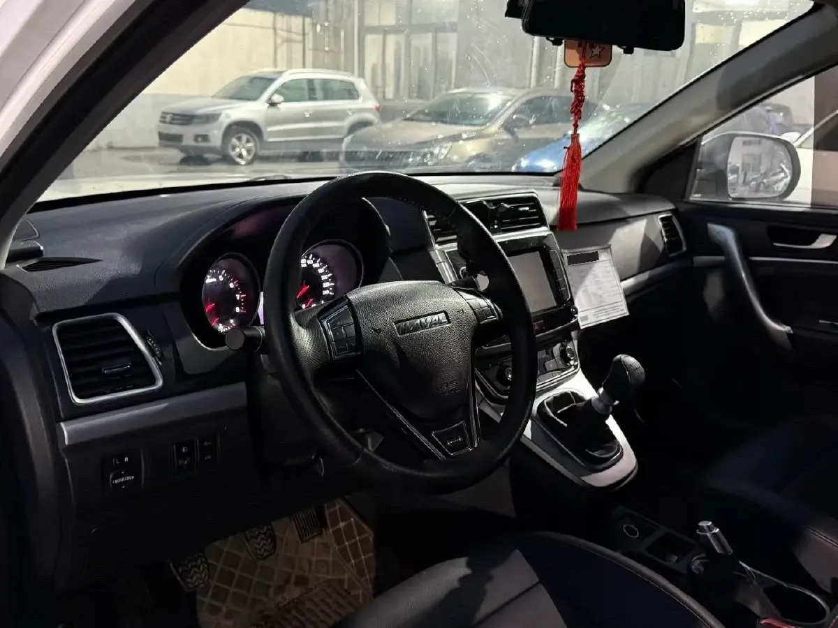 2019 Haval M6 1.5T 150HP L4 6MT,autocango,china used car exporter,china ev exporter,chinese used car exporter,chinese used ev exporter