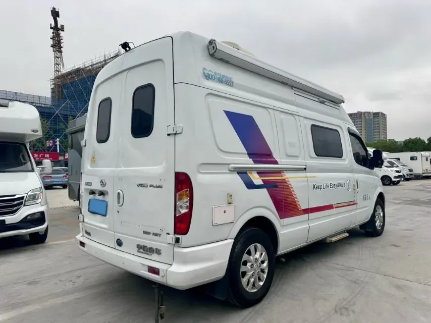 2021 MAXUS XinTu V80 2.0T 139HP L4 6AMT,autocango,china used car exporter,china ev exporter,chinese used car exporter,chinese used ev exporter