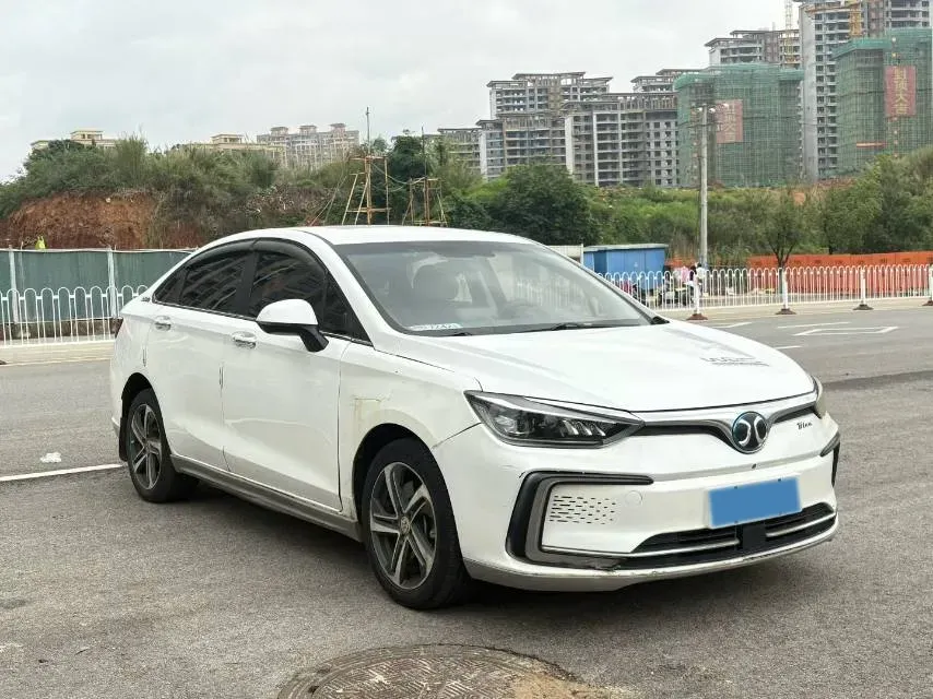2018 BeiJing Auto EU5 BEV 53.66KWH,autocango,china used car exporter,china ev exporter,chinese used car exporter,chinese used ev exporter