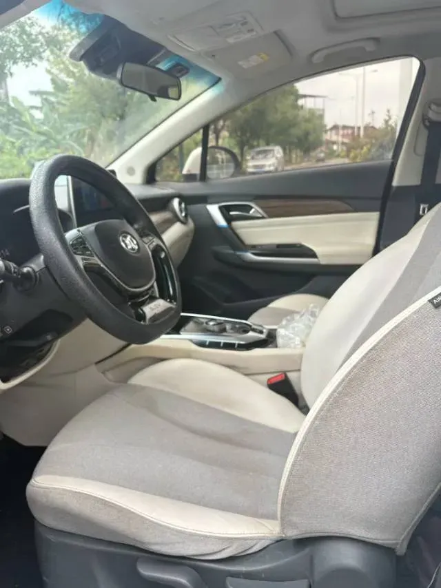 2018 BeiJing Auto EU5 BEV 53.66KWH,autocango,china used car exporter,china ev exporter,chinese used car exporter,chinese used ev exporter