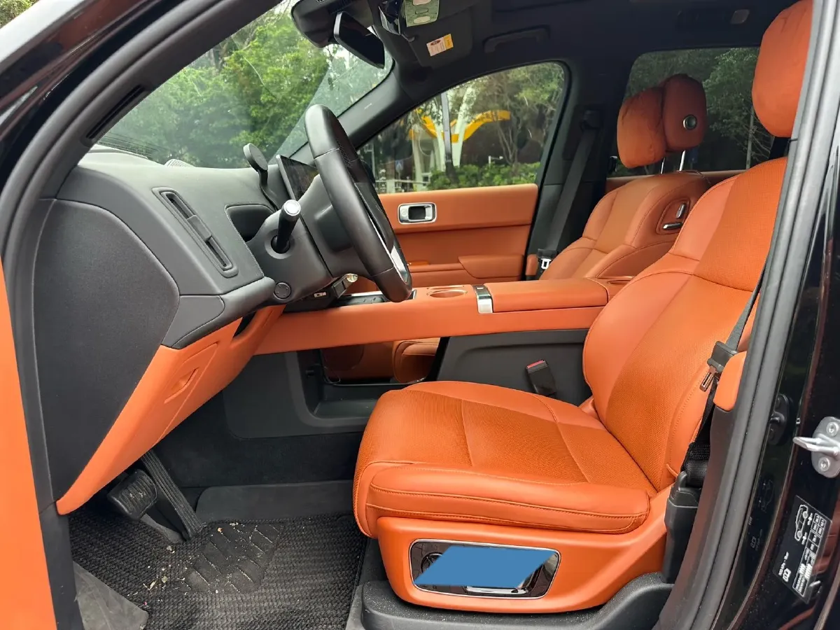 2024 Toyota Granvia 2.5L 189HP L4 E-CVT Hybrid,autocango,china used car exporter,china ev exporter,chinese used car exporter,chinese used ev exporter