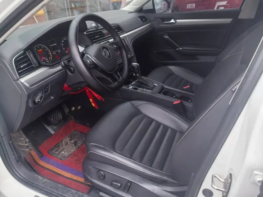 2019 Volkswagen Passat 1.4T 150HP L4 7DCT,autocango,china used car exporter,china ev exporter,chinese used car exporter,chinese used ev exporter