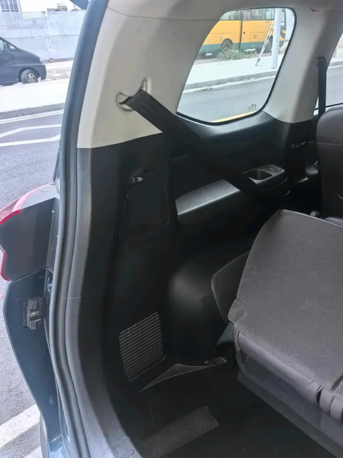 2021 GAC Trumpchi M6 1.5T 169HP L4 7DCT,autocango,china used car exporter,china ev exporter,chinese used car exporter,chinese used ev exporter