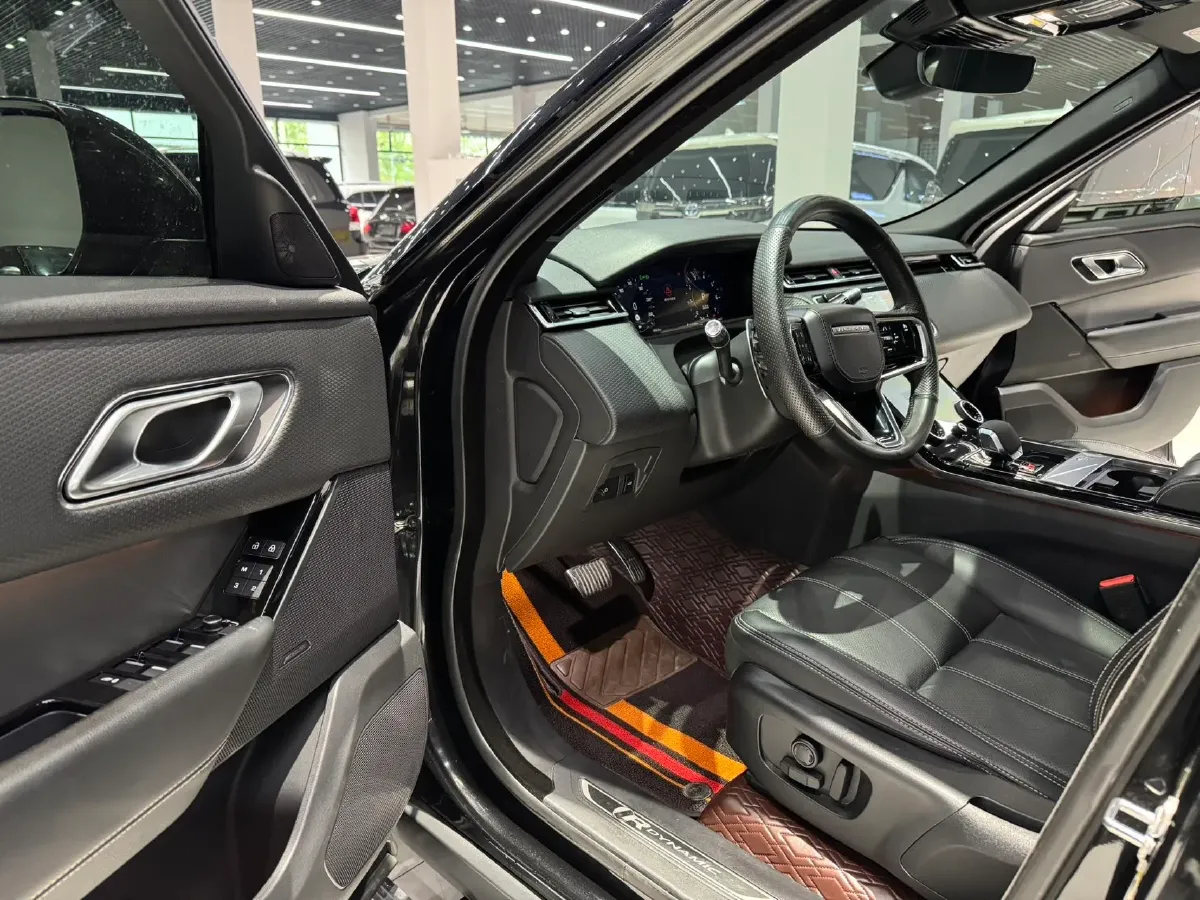 2021 Land Rover Range Rover Velar 2.0T 250HP L4 8AT,autocango,china used car exporter,china ev exporter,chinese used car exporter,chinese used ev exporter