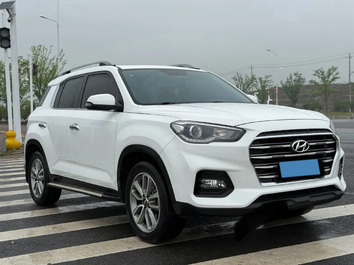 2018 Hyundai ix35 2.0L 160HP L4 6AT,autocango,china used car exporter,china ev exporter,chinese used car exporter,chinese used ev exporter