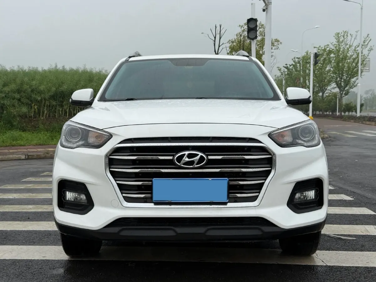 2018 Hyundai ix35 2.0L 160HP L4 6AT,autocango,china used car exporter,china ev exporter,chinese used car exporter,chinese used ev exporter