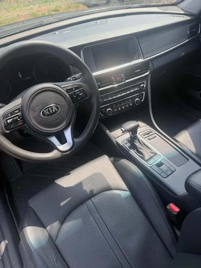 2019 Kia K5 2.0L 156HP L4 6AT PHEV 12.9KWH,autocango,china used car exporter,china ev exporter,chinese used car exporter,chinese used ev exporter