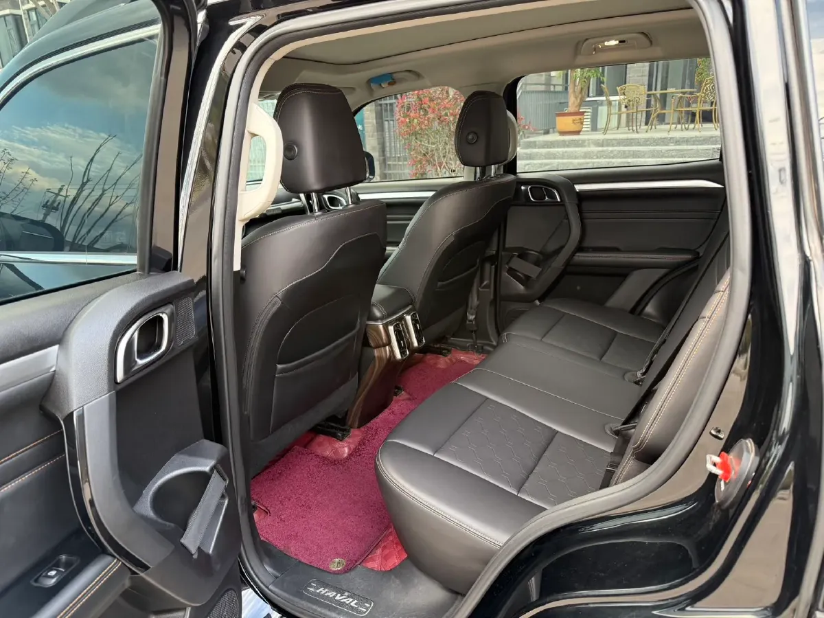 2022 Haval Dargo 1.5T 184HP L4 7DCT,autocango,china used car exporter,china ev exporter,chinese used car exporter,chinese used ev exporter