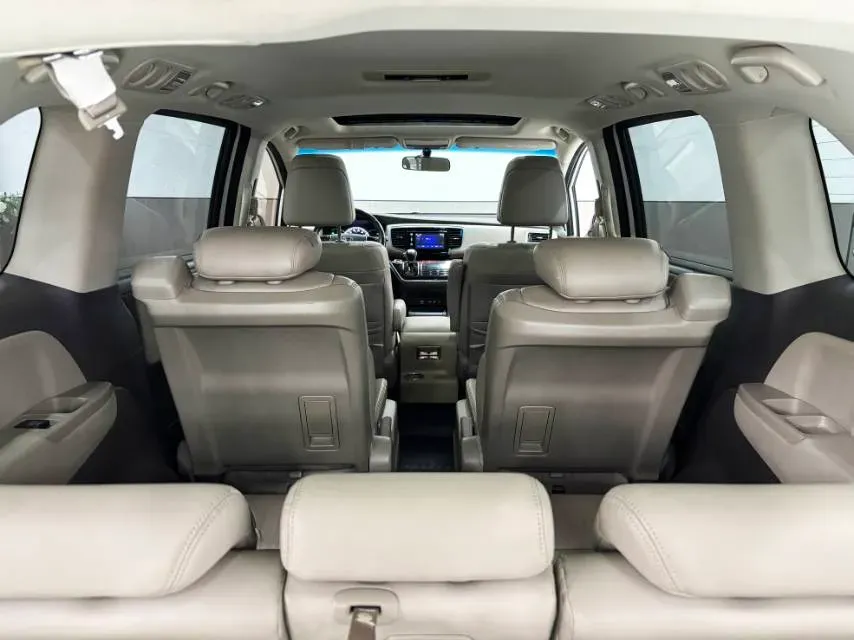 2022 Chery Tiggo 7 1.5T 156HP L4 CVT,autocango,china used car exporter,china ev exporter,chinese used car exporter,chinese used ev exporter