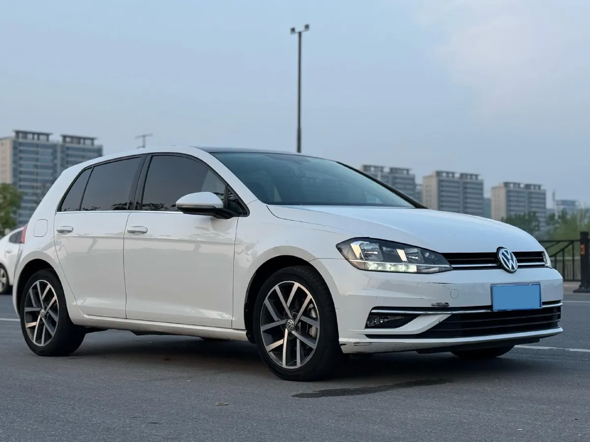 2020 Volkswagen Golf 1.4T 150HP L4 7DCT,autocango,china used car exporter,china ev exporter,chinese used car exporter,chinese used ev exporter