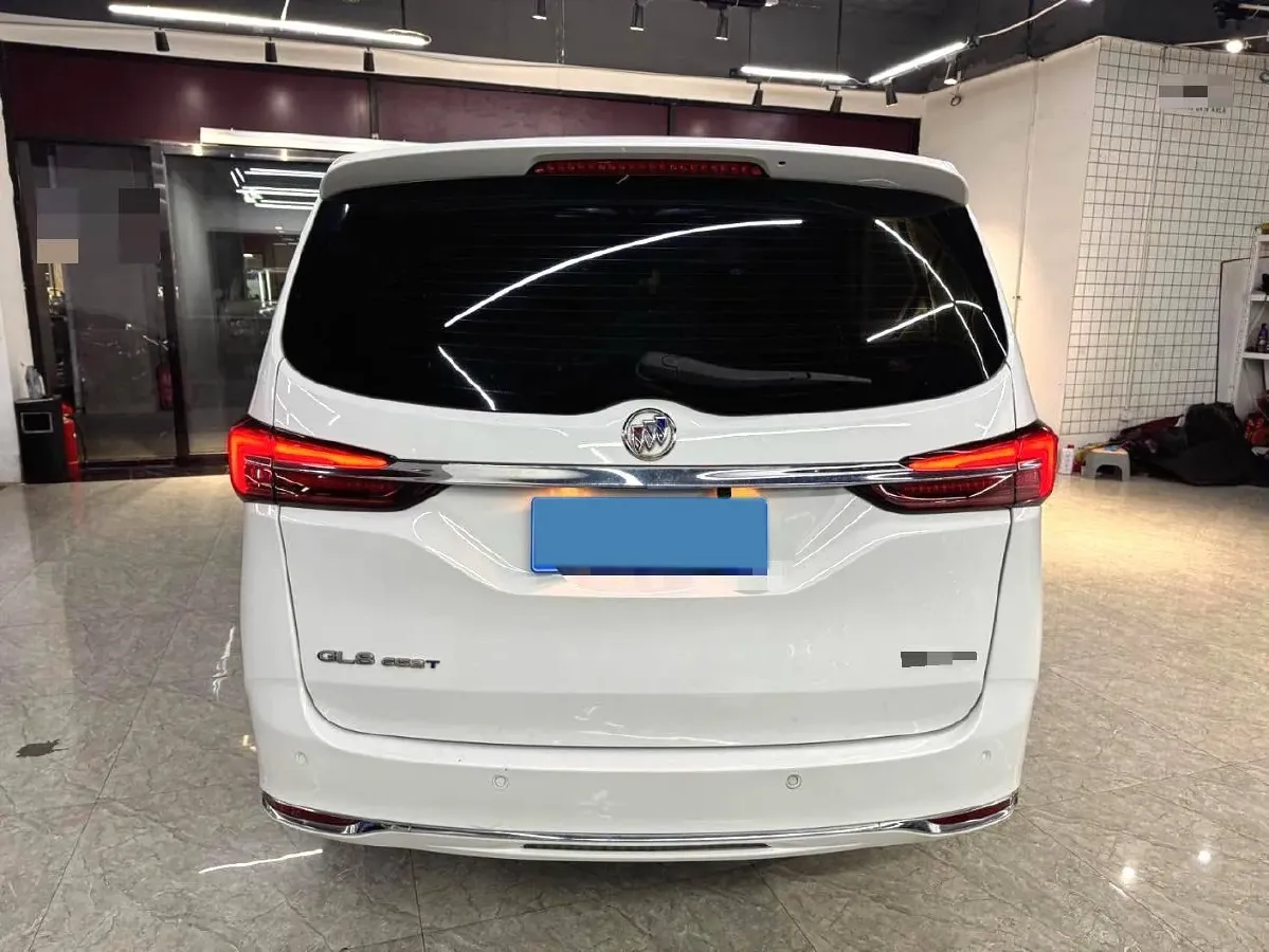 2023 Buick GL8 2.0T 237HP L4 9AT,autocango,china used car exporter,china ev exporter,chinese used car exporter,chinese used ev exporter