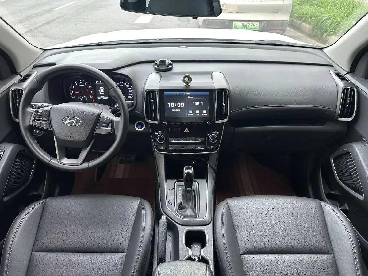 2019 Hyundai ix35 2.0L 160HP L4 6AT,autocango,china used car exporter,china ev exporter,chinese used car exporter,chinese used ev exporter