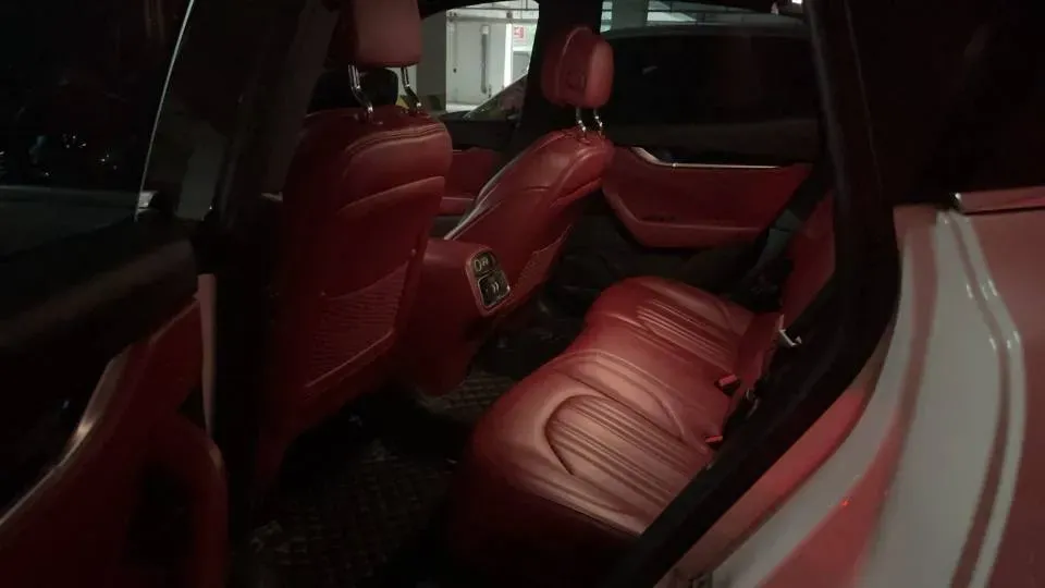 2016 Maserati Levante 3.0T 430HP V6 8AT,autocango,china used car exporter,china ev exporter,chinese used car exporter,chinese used ev exporter