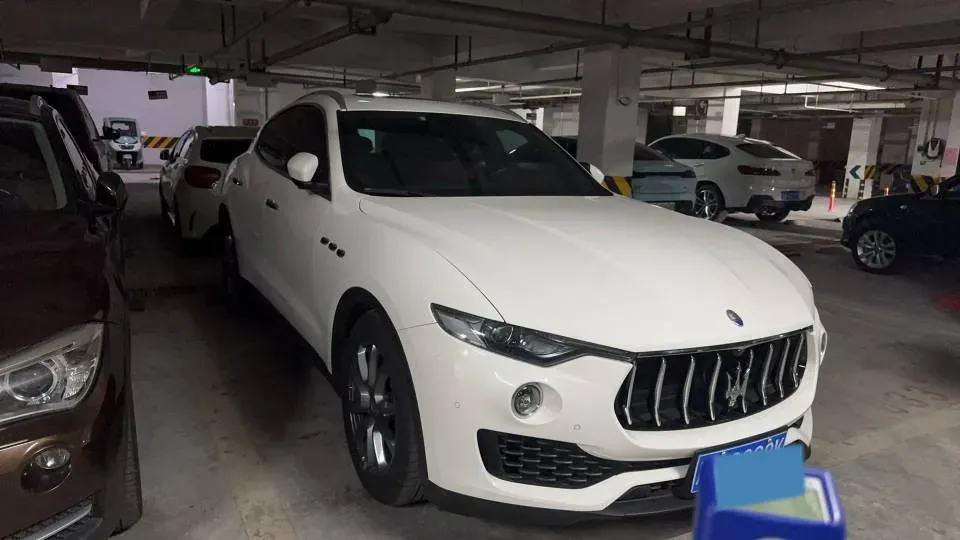 2016 Maserati Levante 3.0T 430HP V6 8AT,autocango,china used car exporter,china ev exporter,chinese used car exporter,chinese used ev exporter
