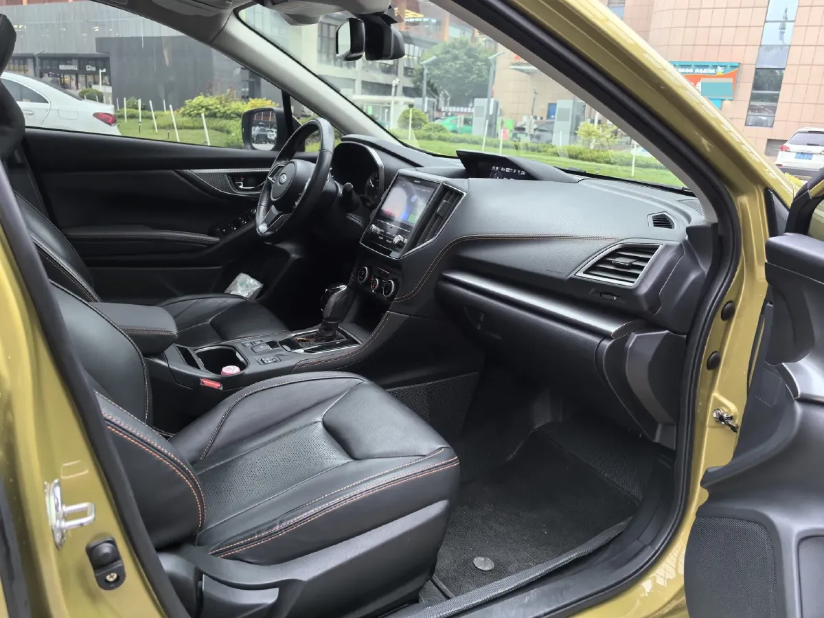 2020 Subaru XV 2.0L 156HP H4 CVT,autocango,china used car exporter,china ev exporter,chinese used car exporter,chinese used ev exporter