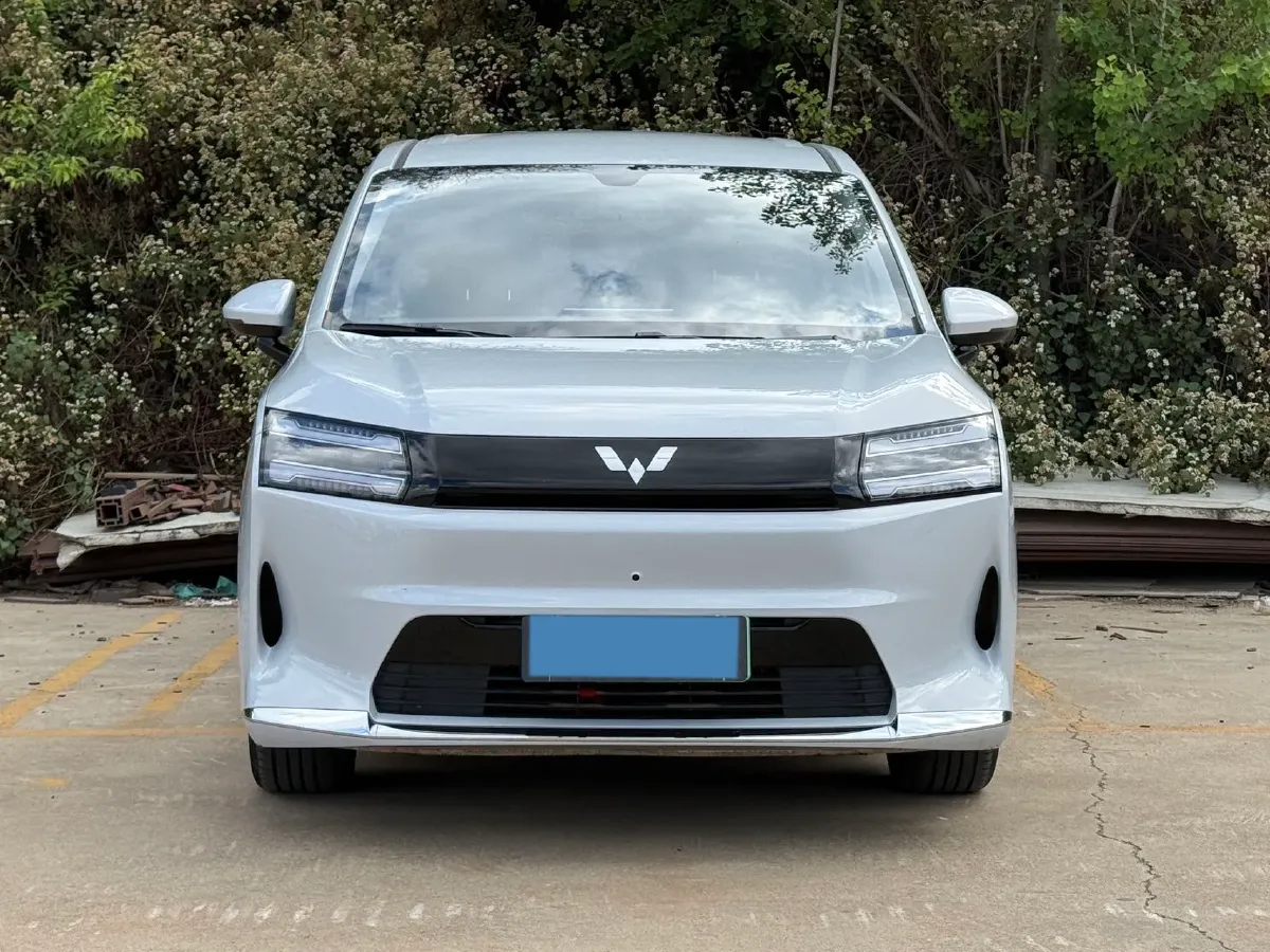 2025 BAW RuiSheng Trump M7 2.0L 144HP L4 8AT,autocango,china used car exporter,china ev exporter,chinese used car exporter,chinese used ev exporter