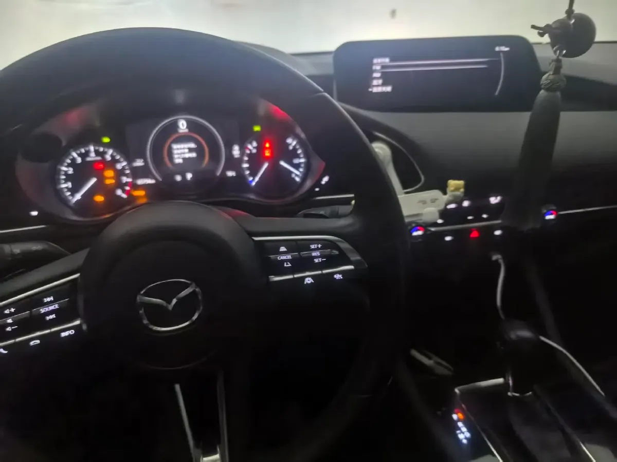 2021 Mazda 3 Axela 2.0L 158HP L4 6AT,autocango,china used car exporter,china ev exporter,chinese used car exporter,chinese used ev exporter