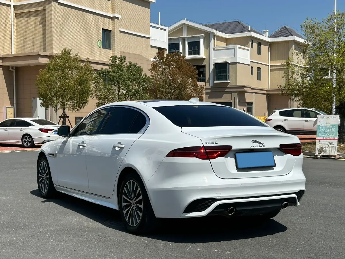 2020 Jaguar XEL 2.0T 200HP L4 8AT,autocango,china used car exporter,china ev exporter,chinese used car exporter,chinese used ev exporter