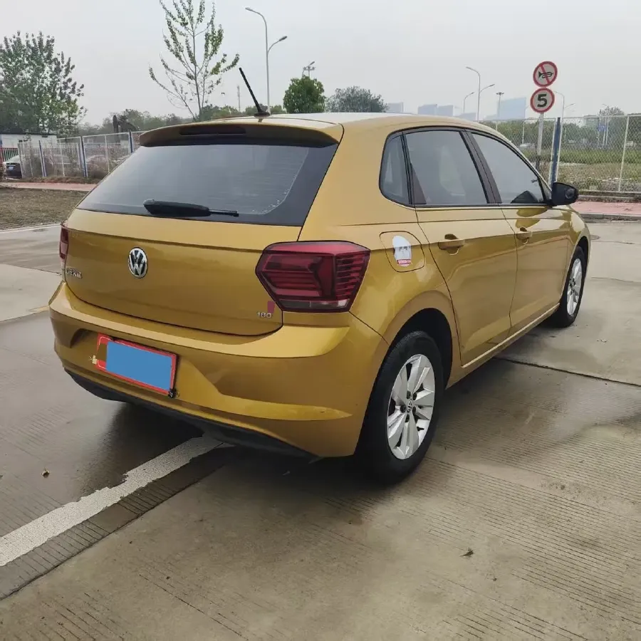 2019 Volkswagen Polo 1.5L 113HP L4 6AT,autocango,china used car exporter,china ev exporter,chinese used car exporter,chinese used ev exporter