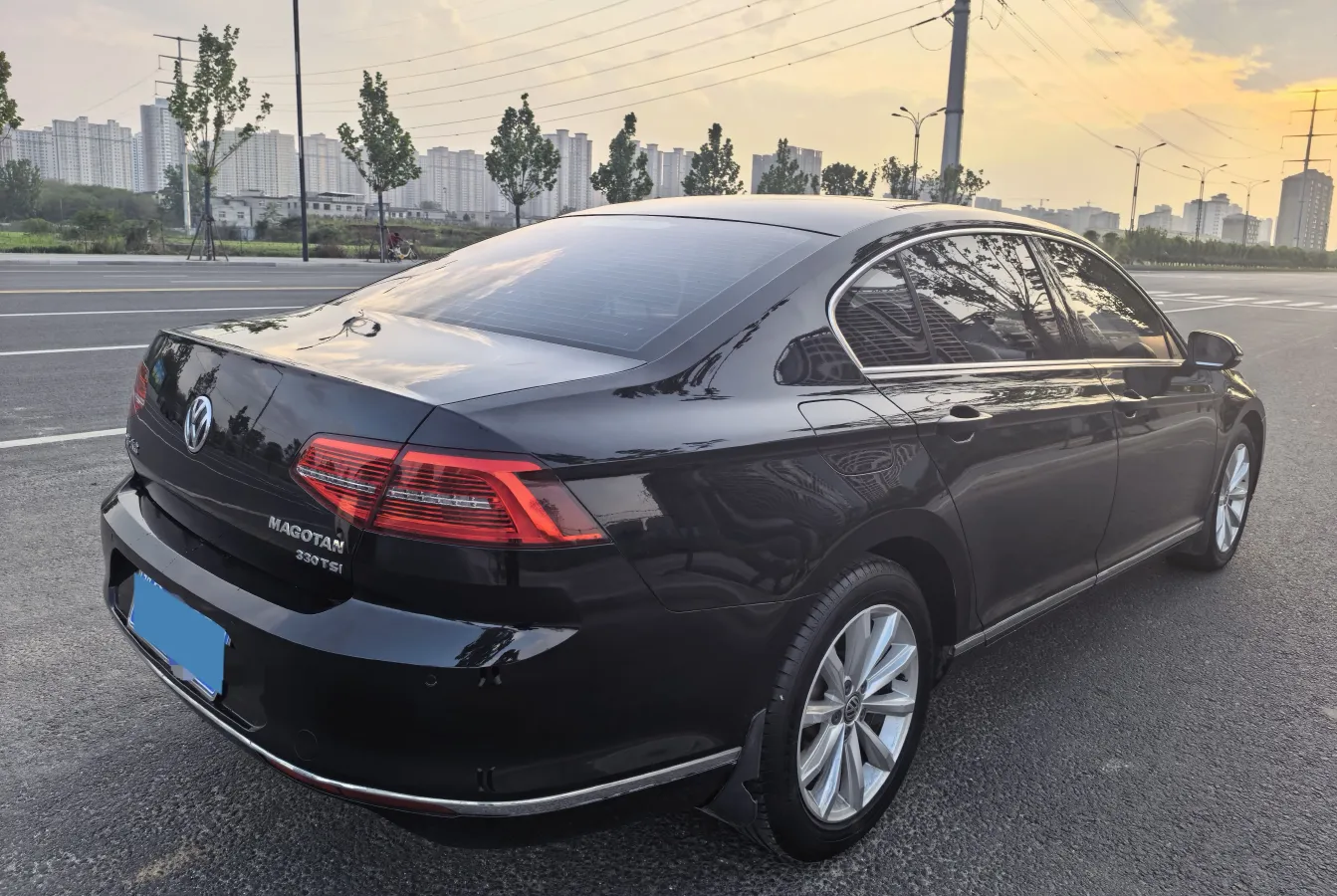 2018 Volkswagen Magotan 1.8T 180HP L4 7DCT,autocango,china used car exporter,china ev exporter,chinese used car exporter,chinese used ev exporter