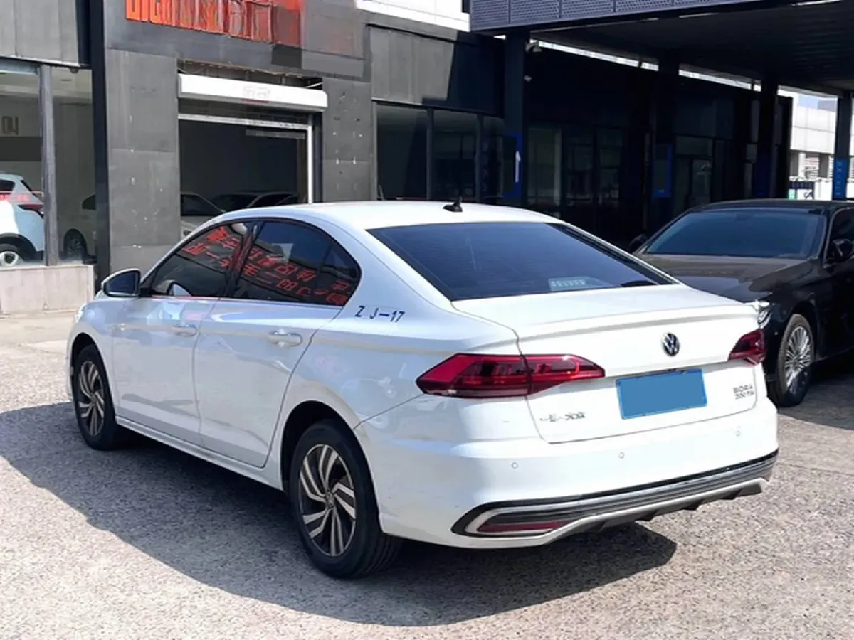 2023 Volkswagen Bora 1.2T 116HP L4 7DCT,autocango,china used car exporter,china ev exporter,chinese used car exporter,chinese used ev exporter