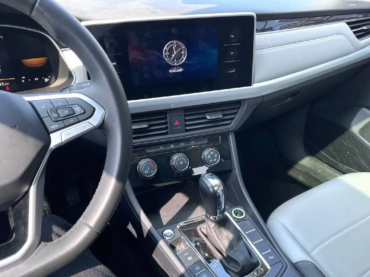 2023 Volkswagen Bora 1.2T 116HP L4 7DCT,autocango,china used car exporter,china ev exporter,chinese used car exporter,chinese used ev exporter