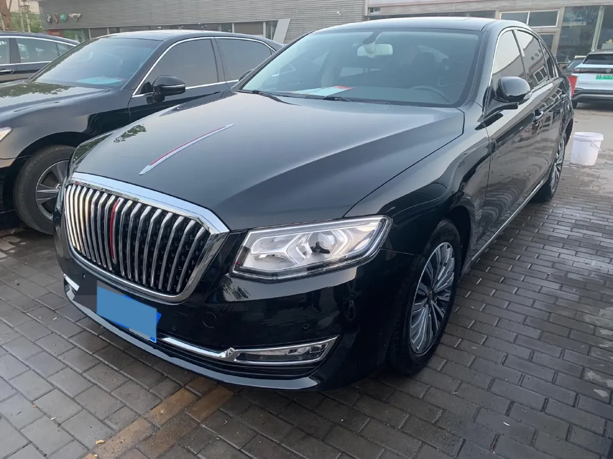 2021 HongQi H7 1.8T 188HP L4 6AT,autocango,china used car exporter,china ev exporter,chinese used car exporter,chinese used ev exporter