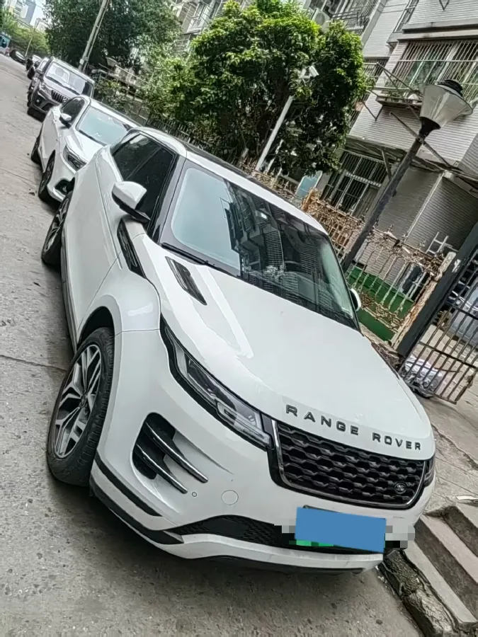 2022 Land Rover Range Rover Evoque 1.5T 200HP L3 8AT PHEV,autocango,china used car exporter,china ev exporter,chinese used car exporter,chinese used ev exporter