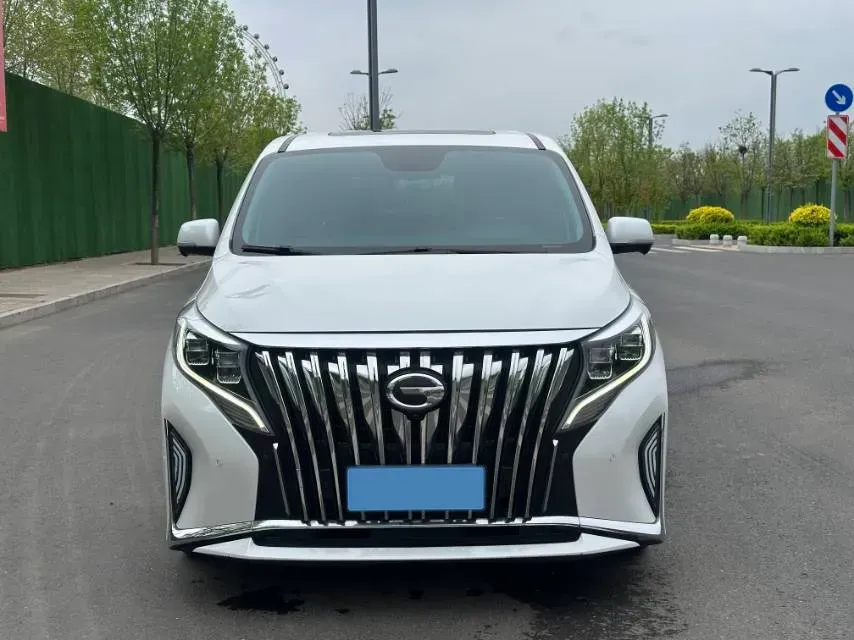 2021 GAC Trumpchi M8 2.0T 252HP L4 8AT,autocango,china used car exporter,china ev exporter,chinese used car exporter,chinese used ev exporter