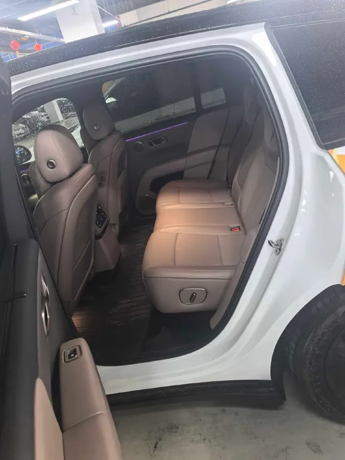 2025 Li i6 BEV,autocango,china used car exporter,china ev exporter,chinese used car exporter,chinese used ev exporter