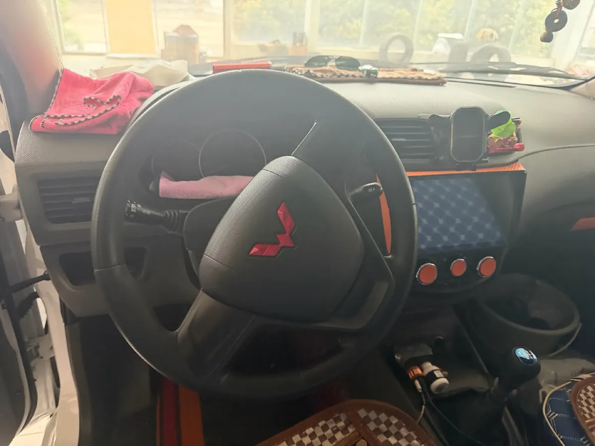 2021 Yema SiPaiKa 1.5L 109HP L4 5MT,autocango,china used car exporter,china ev exporter,chinese used car exporter,chinese used ev exporter