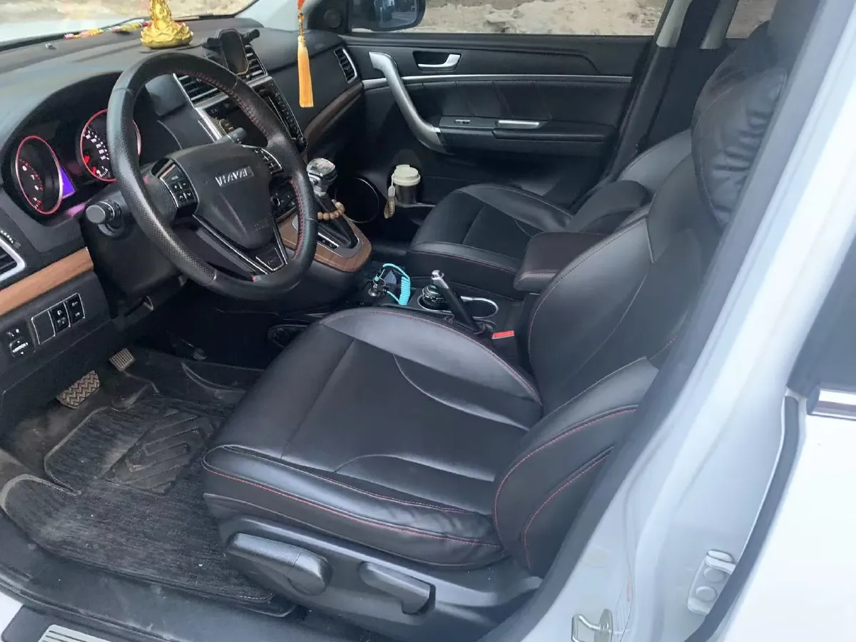 2018 Haval M6 1.5T 150HP L4 7DCT,autocango,china used car exporter,china ev exporter,chinese used car exporter,chinese used ev exporter