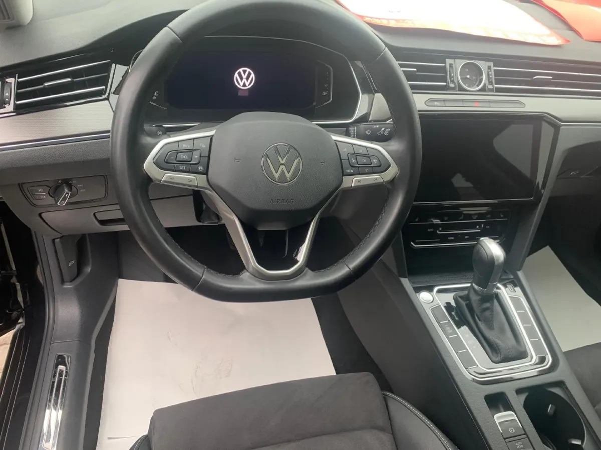 2020 Volkswagen Magotan 2.0T 186HP L4 7DCT,autocango,china used car exporter,china ev exporter,chinese used car exporter,chinese used ev exporter